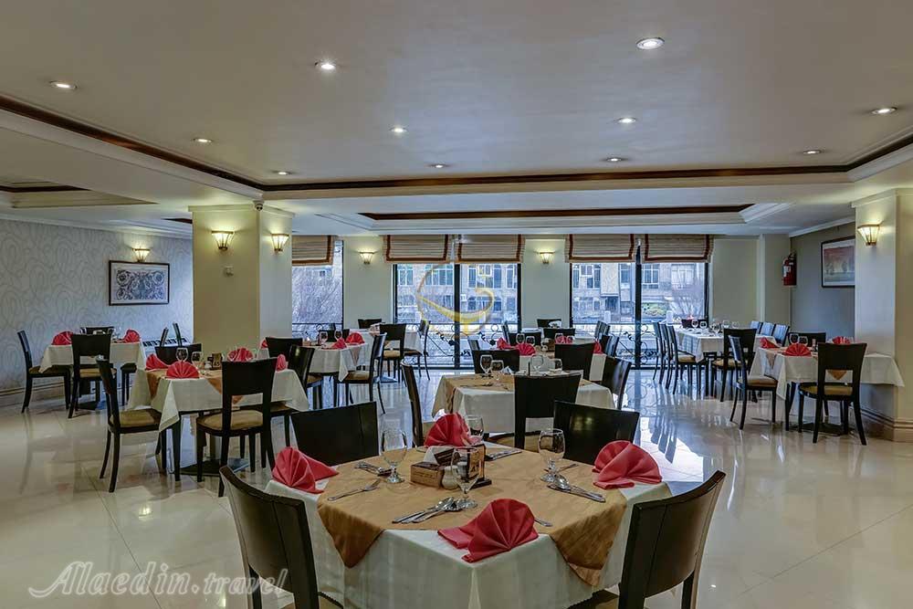 رستوران هتل 4 ستاره جواد مشهد | علاءالدین تراول