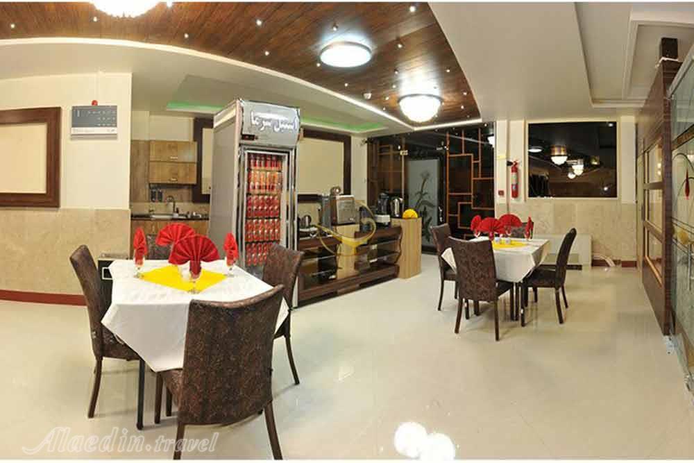 رستوران هتل آپارتمان لبخند مشهد- | علاءالدین تراول