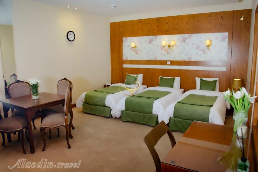 هتل مدائن مشهد | علاالدین تراول