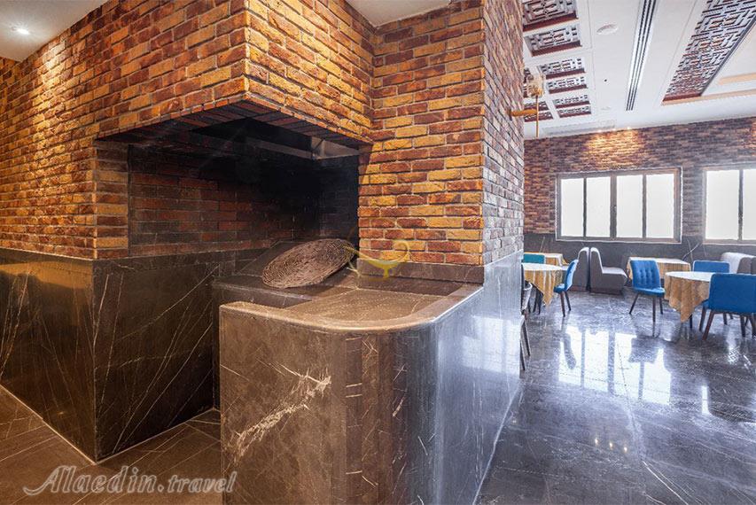 هتل مدائن مشهد | علاالدین تراول