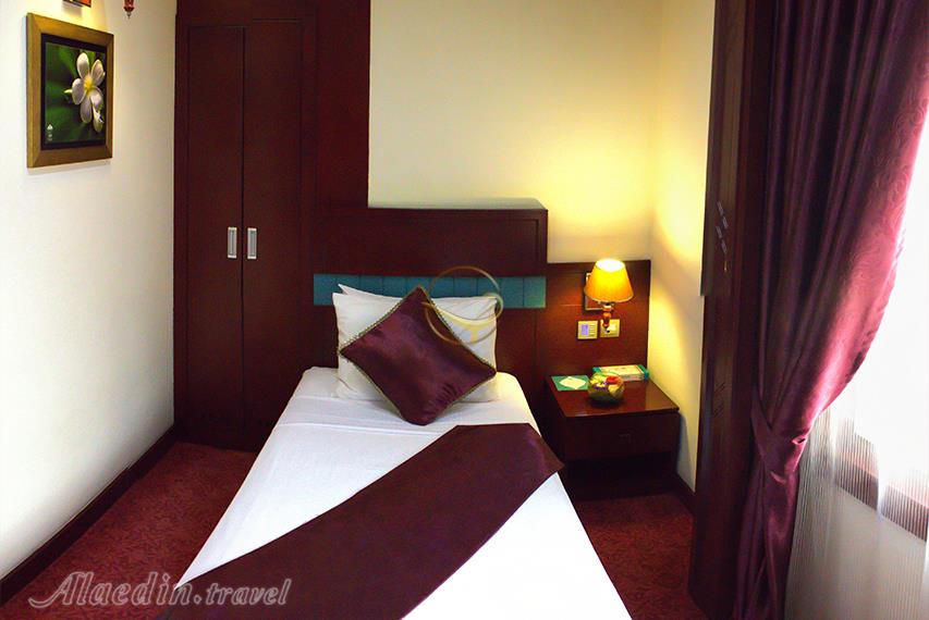 آپارتمان دو خوابه