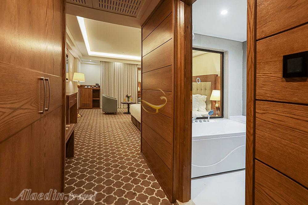 هتل میثاق مشهد | علاءالدین تراول