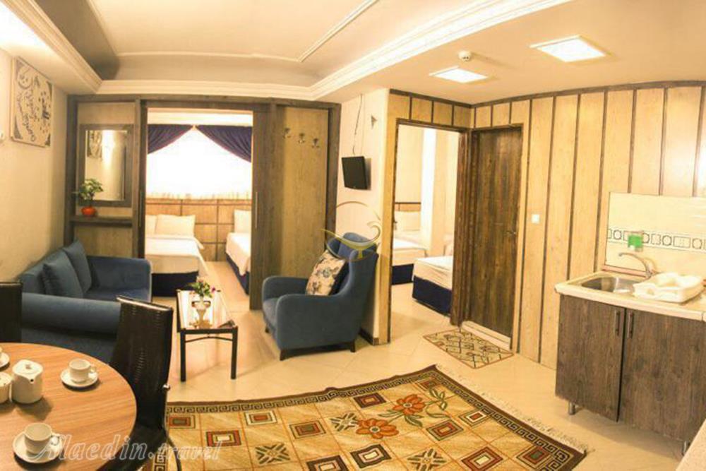 هتل آپارتمان معین درباری | علاءالدین تراول