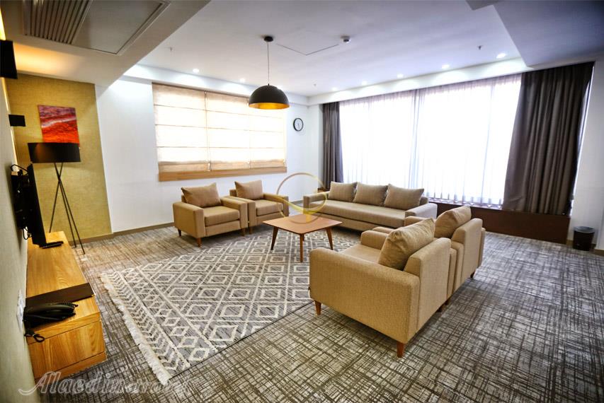 هتل نوین پلاس مشهد | علاءالدین تراول