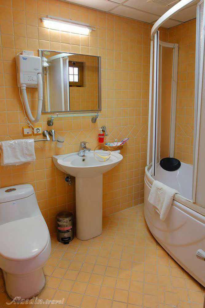 سرویس بهداشتی هتل 4 ستاره توریست توس مشهد | علاءالدین تراول