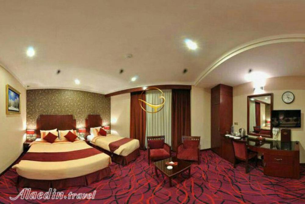 اتاق های هتل 5 ستاره پارسیس مشهد | علاءالدین تراول