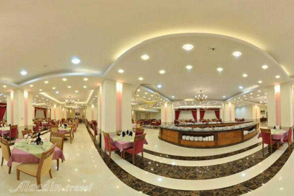 رستوران هتل 5 ستاره پارسیس مشهد | علاءالدین تراول