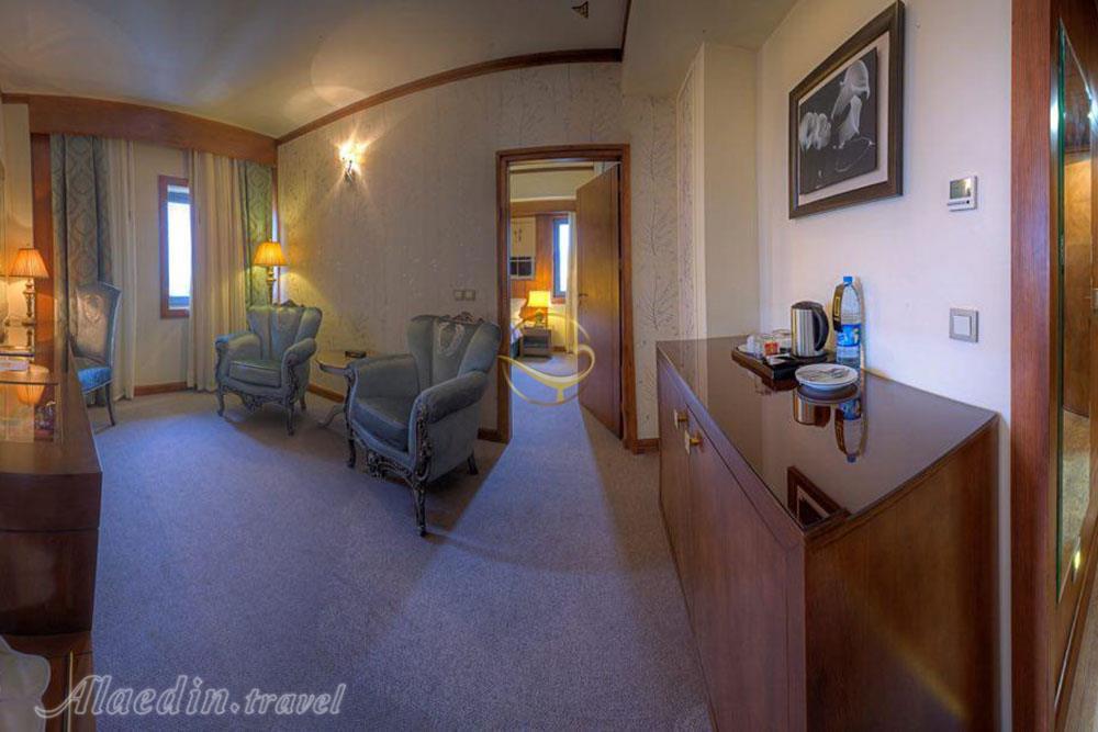 هتل رفاه مشهد | علاءالدین تراول