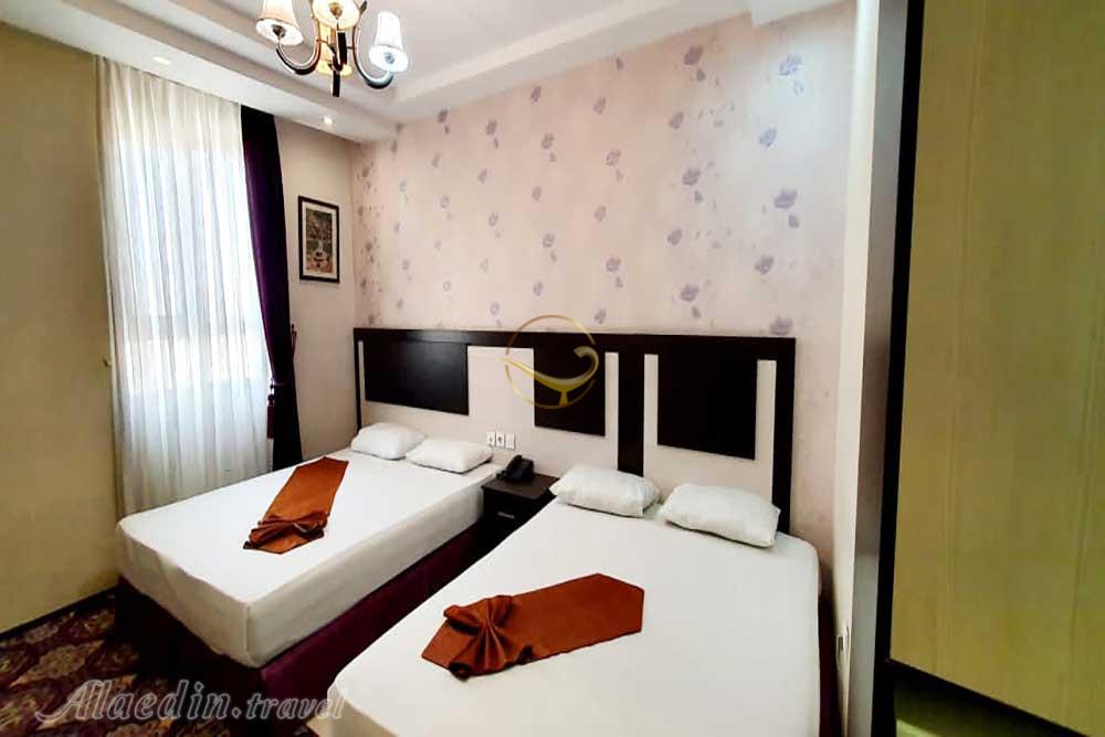 اتاق‌های هتل سراج | علاءالدین تراول