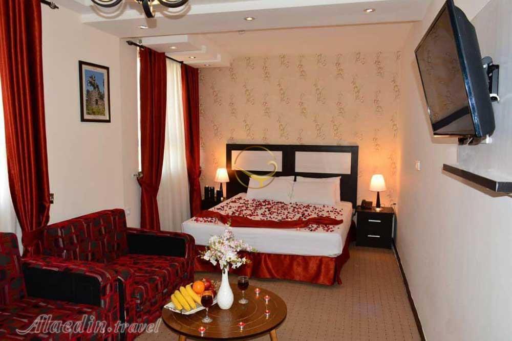 اتاق‌های هتل سراج | علاءالدین تراول