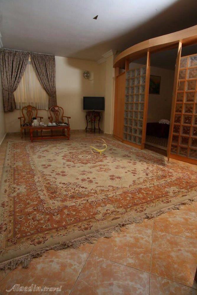 نمای داخلی هتل 3 ستاره شیراز مشهد | علاءالدین تراول