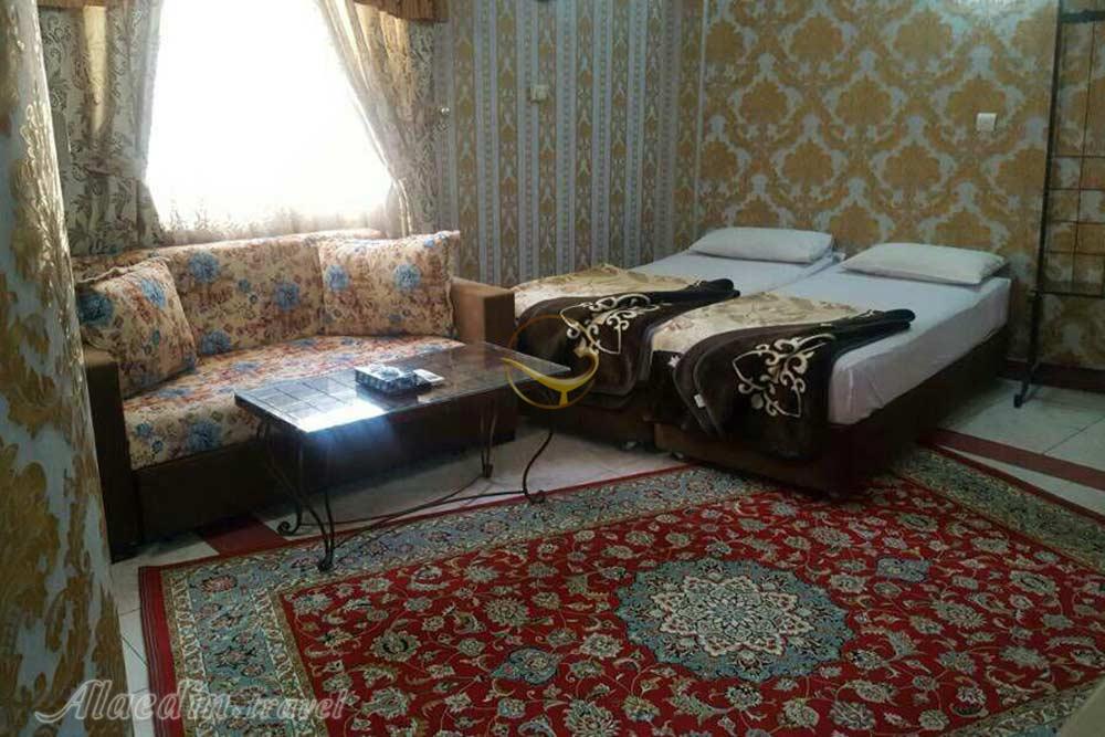 اتاق های هتل آپارتمان تعطیلات مشهد | علاءالدین تراول