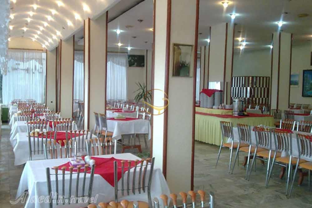 رستوران هتل سه ستاره صدف نوشهر | علاءالدین تراول