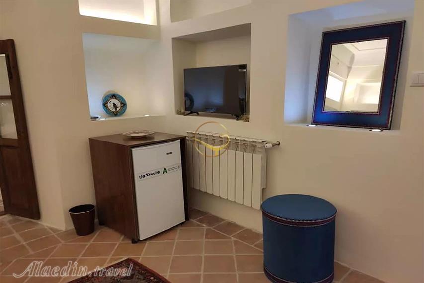 هتل سنتی ارغوان قزوین | علاالدین تراول