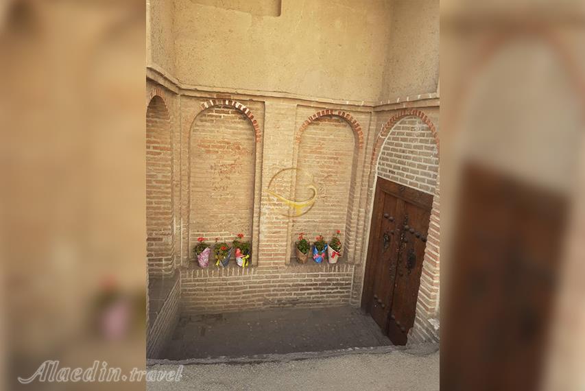 هتل سنتی ارغوان قزوین | علاالدین تراول