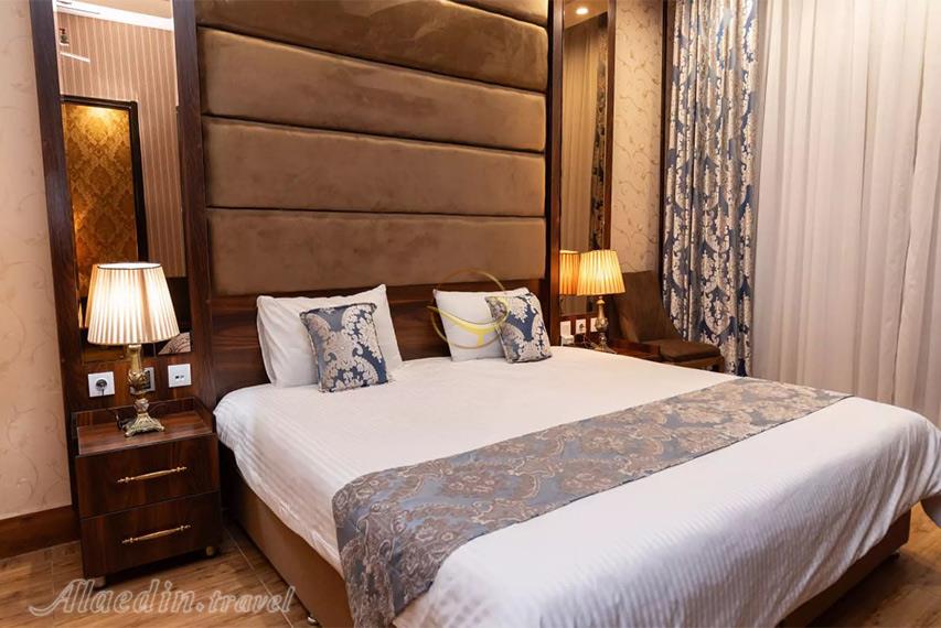 هتل بغدادی قزوین | علاالدین تراول