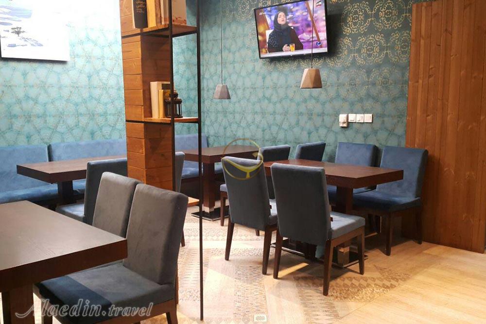 کافی شاپ هتل مینو قزوین | علاءالدین تراول