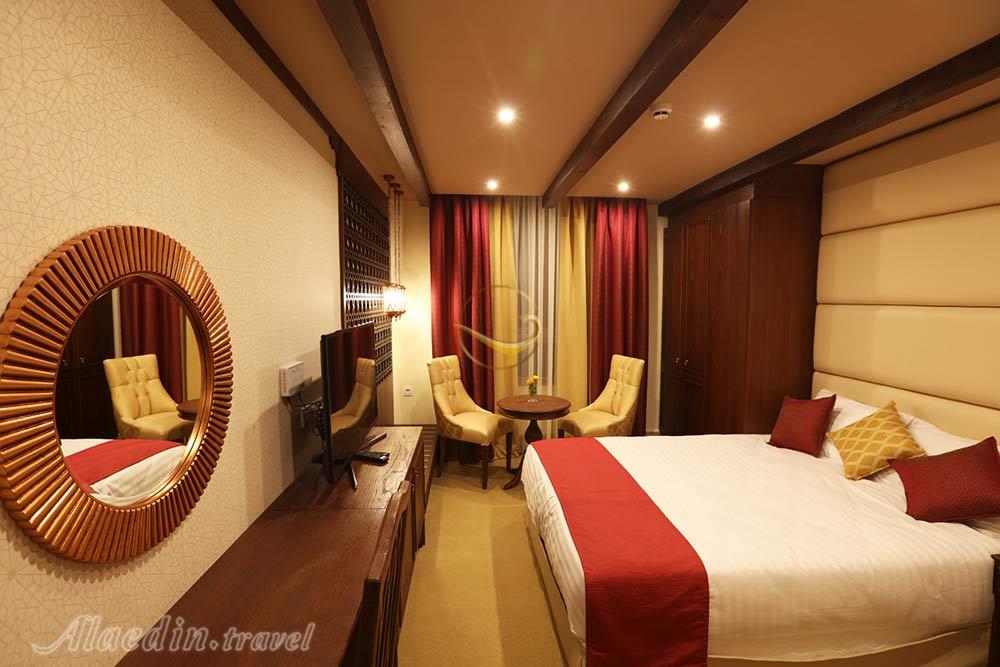 اتاق دبل هتل 4 ستاره بوتیک هتل ایرمان قشم | علاءالدین تراول