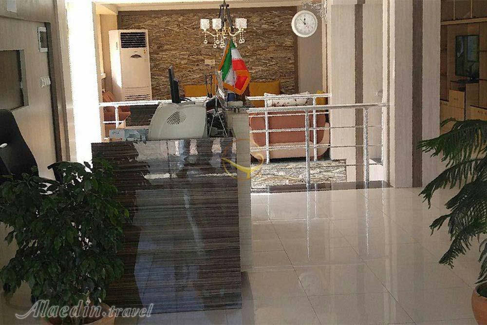 لابی هتل آپارتمان 3 ستاره کاوان قشم | علاءالدین تراول