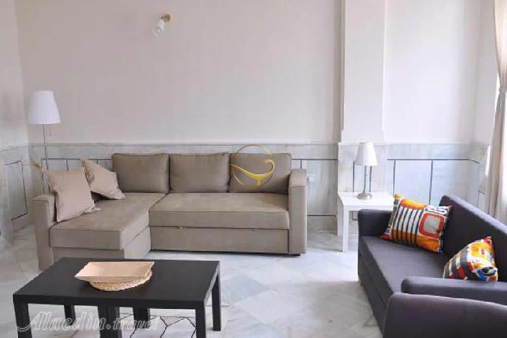 فضای نشیمن هتل آپارتمان کیمیا 1 قشم | علاءالدین تراول