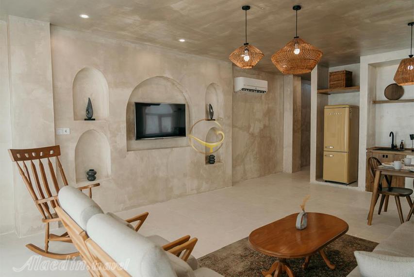 اقامتگاه بوم گردی صبر قشم | علاالدین تراول