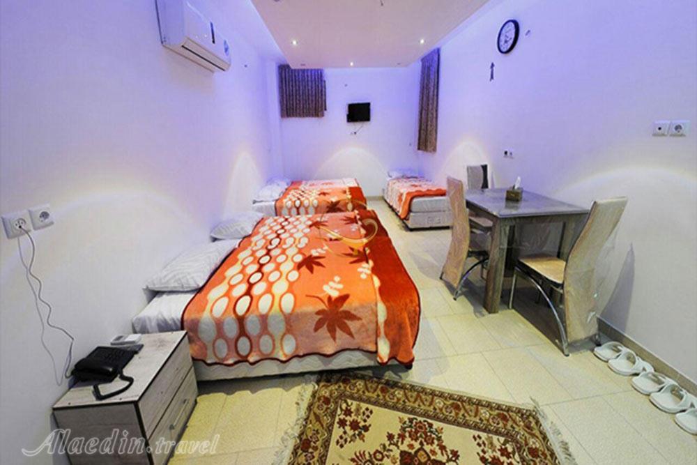 سوئیت پنج نفره هتل امامی قم | علاءالدین تراول