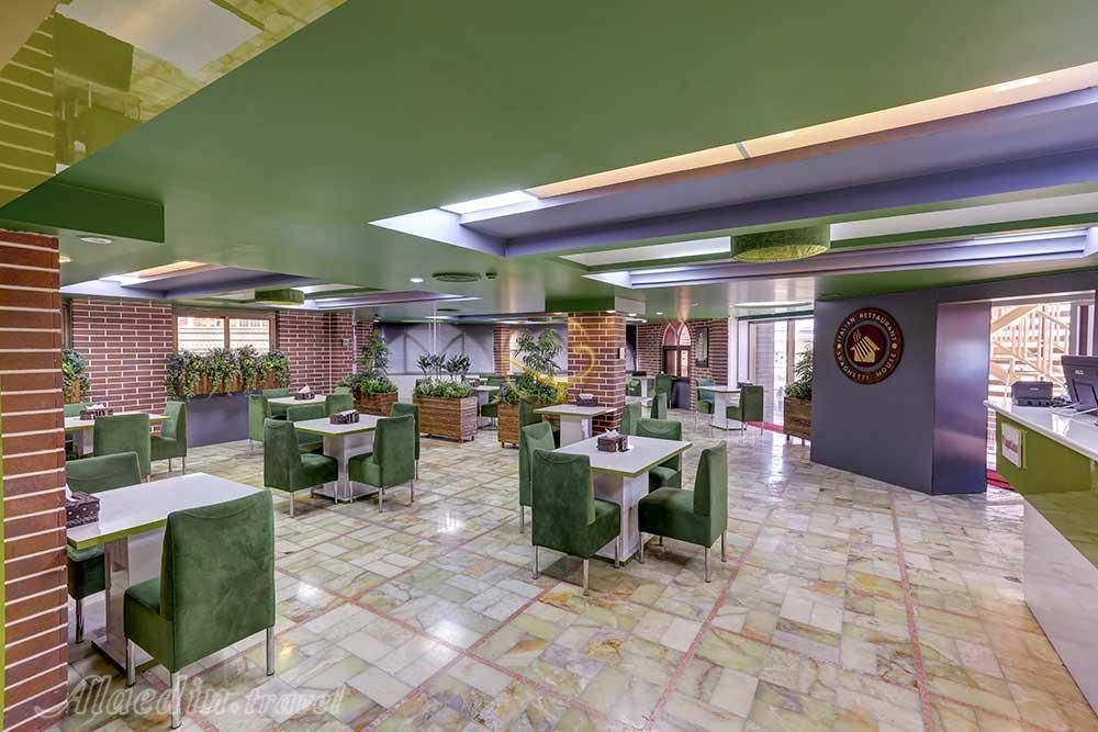 رستوران ایتالیایی هتل 4 ستاره بین المللی قم | علاءالدین تراول