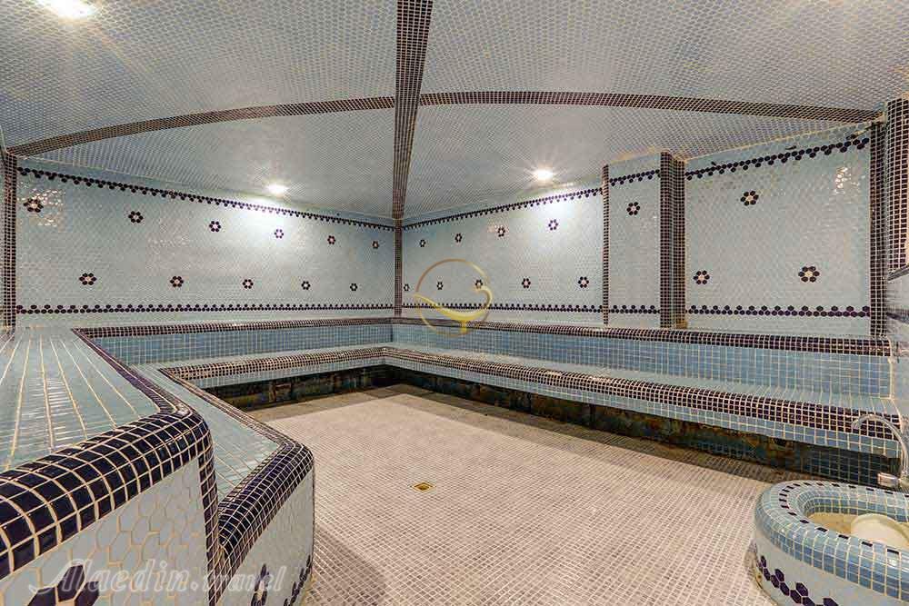 مجموعه آبی هتل 4 ستاره بین المللی قم | علاءالدین تراول