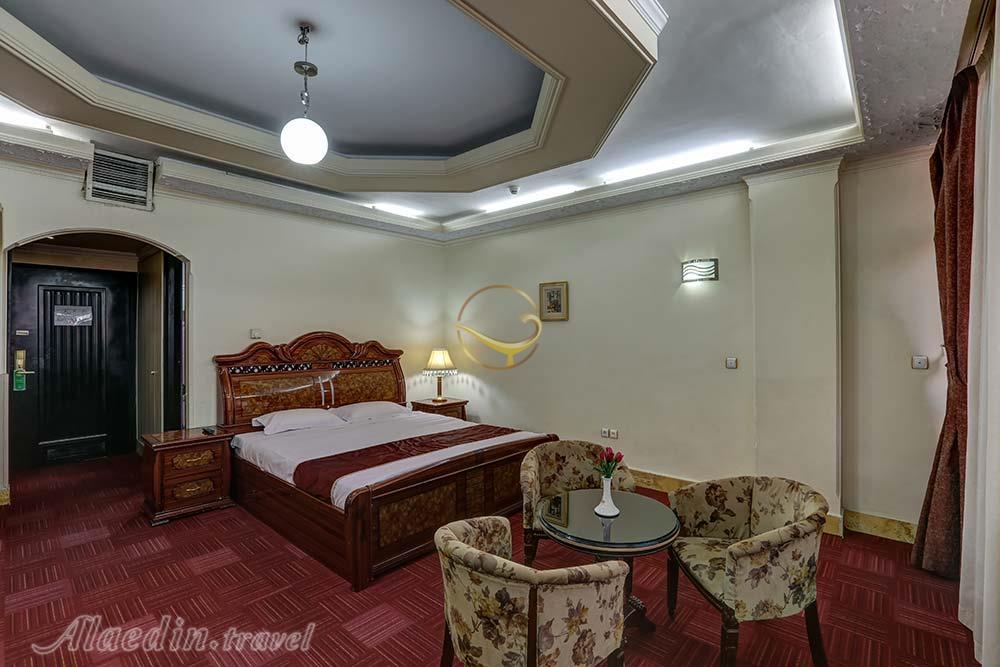 اتاق دوتخته دبل هتل 4 ستاره خورشید قم | علاءالدین تراول
