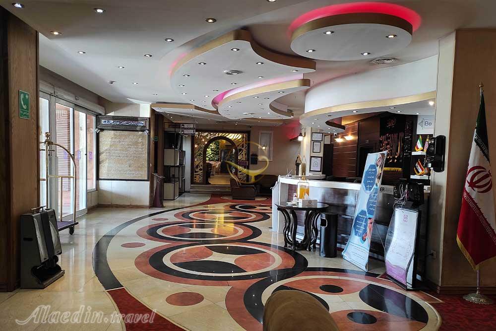 هتل پارسیا قم | علاءالدین تراول