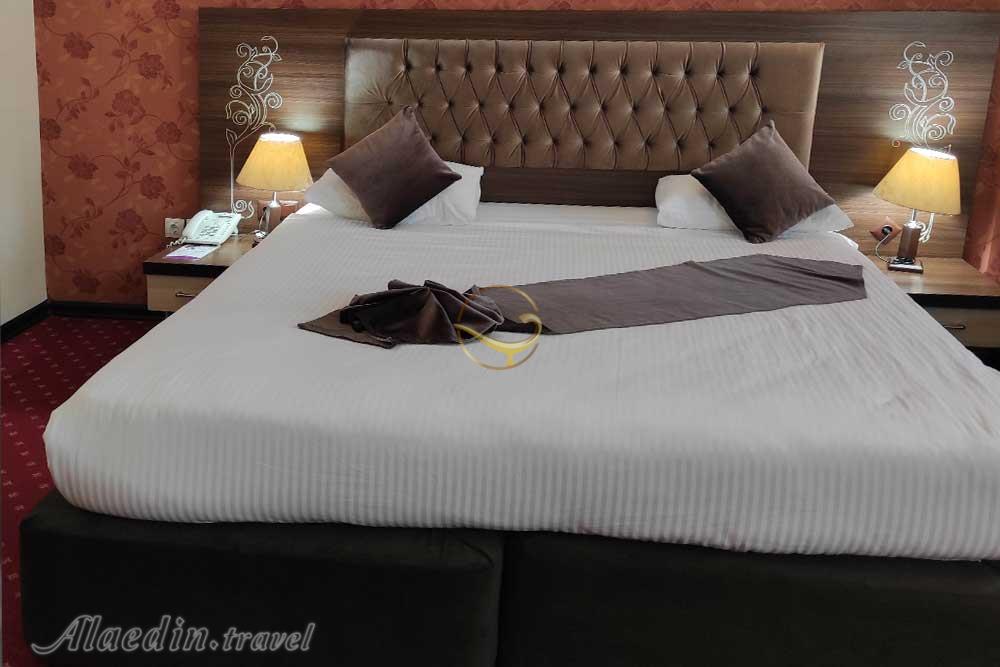 هتل پارسیا قم | علاءالدین تراول