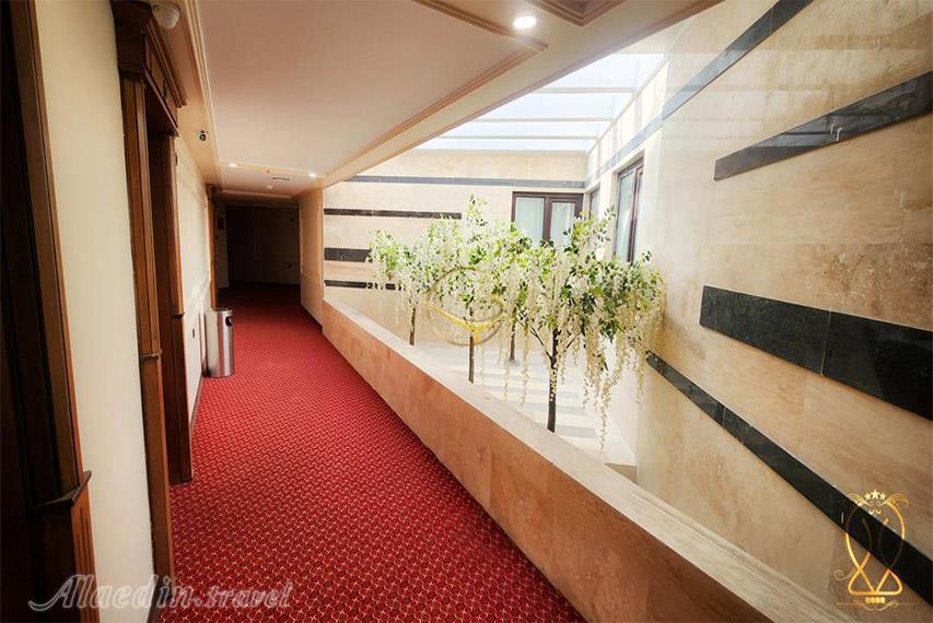 هتل طلاییه قم | علاالدین تراول