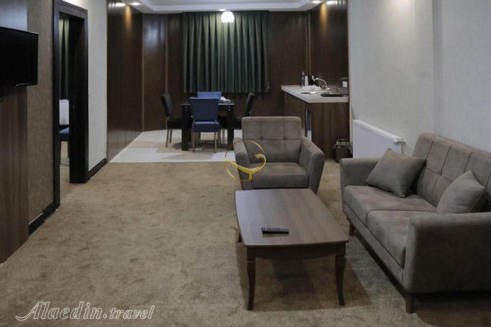 هتل هیلان رفسنجان | علاءالدین تراول