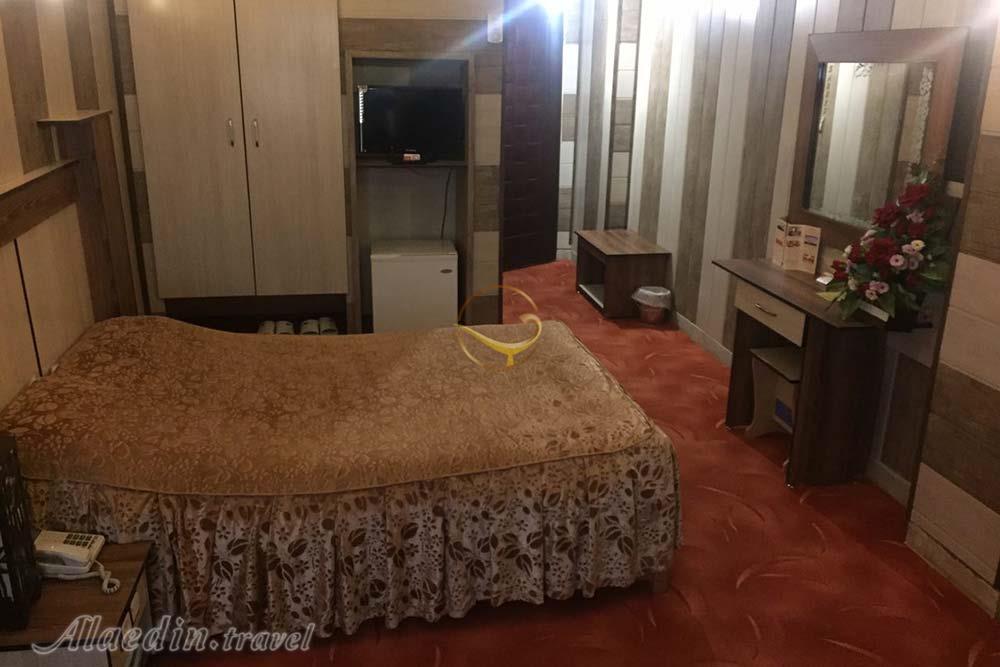 اتاق دوتخته دبل هتل 3 ستاره کاملیا سبزوار | علاءالدین تراول