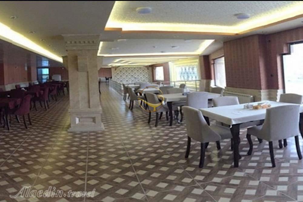 هتل کورد سقز | علاءالدین تراول