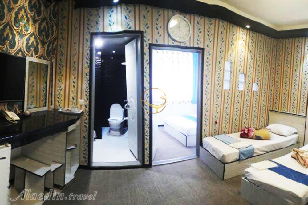 اتاق پنج تخته رویال یکخوابه هتل 4 ستاره بوستان سرعین | علاءالدین تراول
