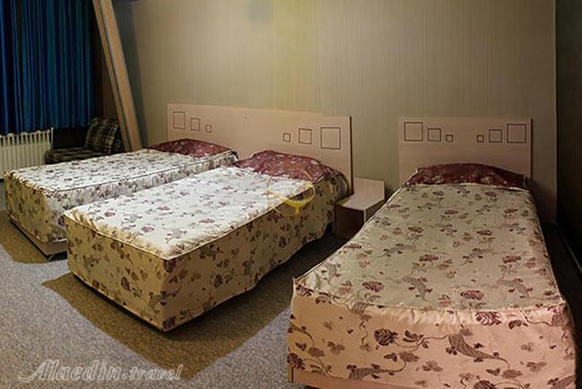 سوئیت سه نفره هتل آپارتمان 3 نفره ارشاد سرعین | علاءالدین تراول