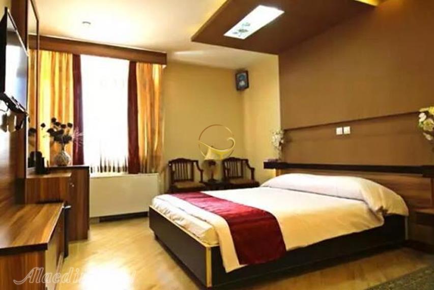 اتاق هتل چهار ستاره بادله ساری | علاءالدین تراول