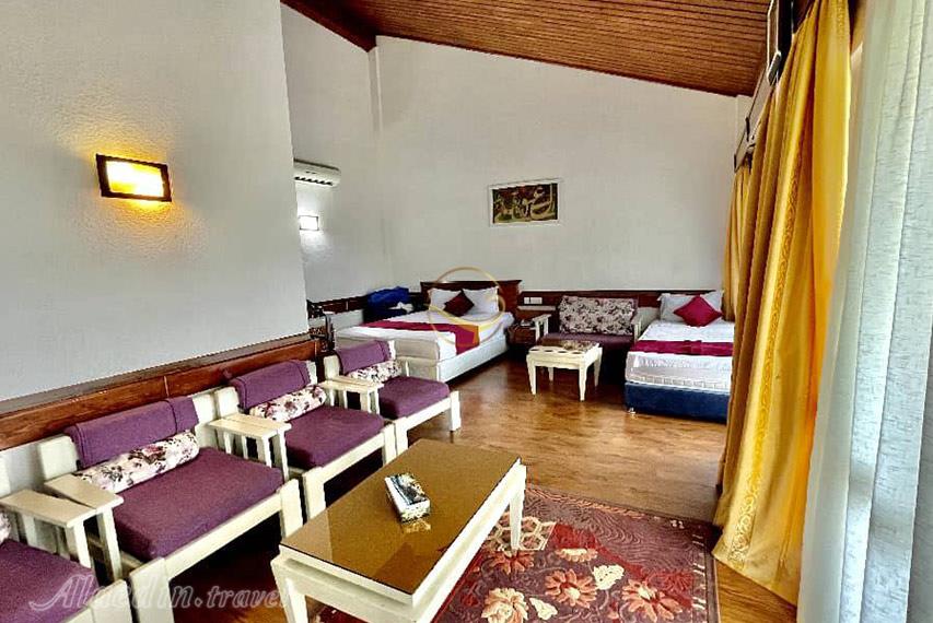 نمای درون اتاق هتل 4 ستاره سالار دره ساری | علاءالدین تراول