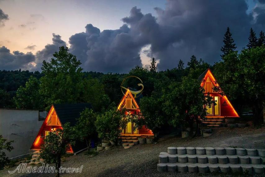 هتل دنسه بام هیرکانی سوادکوه | علاالدین تراول