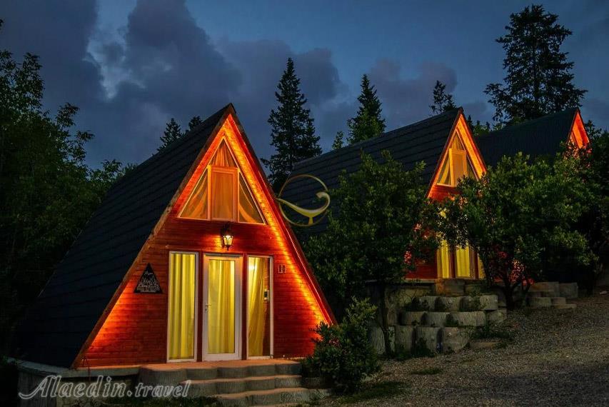 هتل دنسه بام هیرکانی سوادکوه | علاالدین تراول