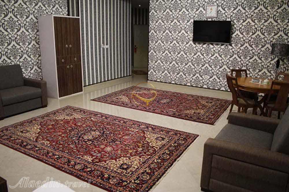 فضای نشیمن سوئیت هتل 5 ستاره گوتکه مال سمنان | علاءالدین تراول
