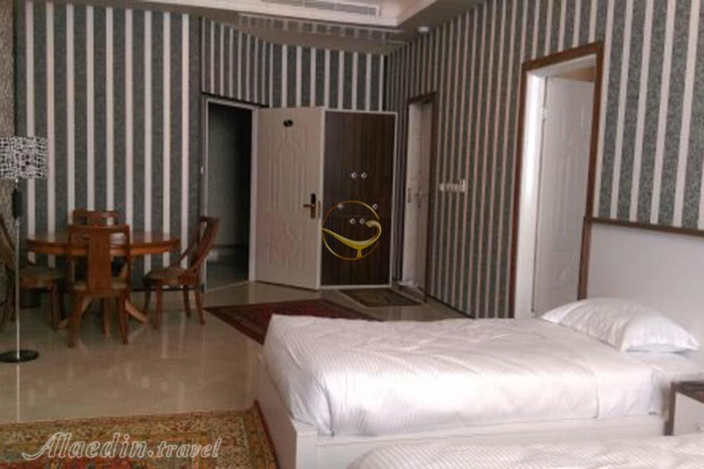 اتاق یک تخته هتل 5 ستاره گوتکه مال سمنان | علاءالدین تراول