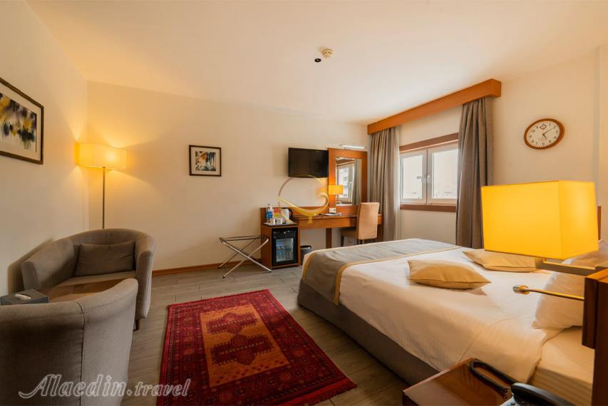 هتل الیزه شیراز | علاءالدین تراول