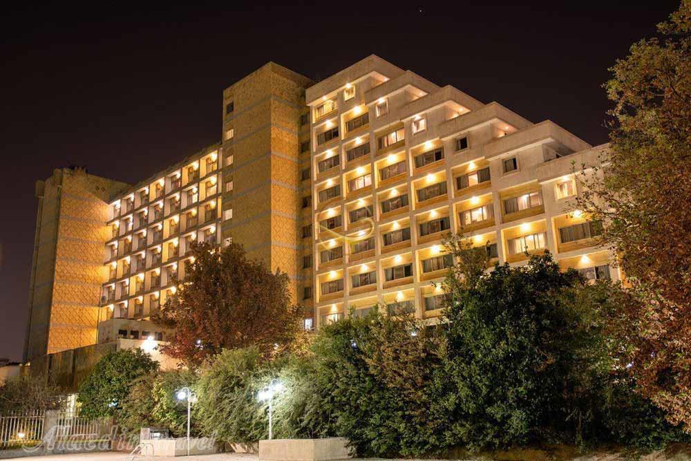 نمای هتل 5 ستاره هما شیراز | علاءالدین تراول