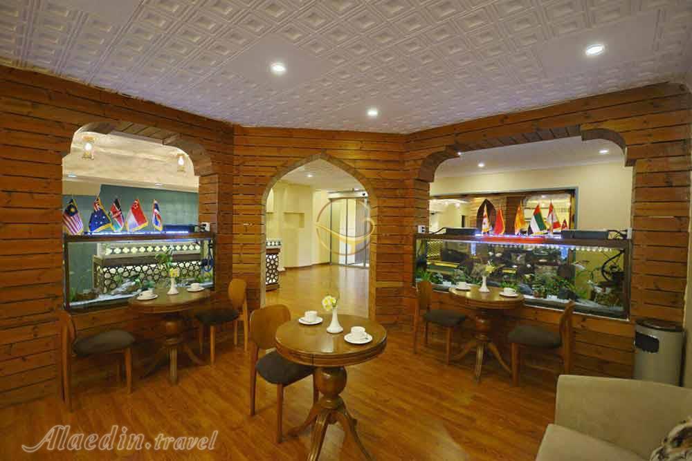 لابی هتل لطفعلی خان شیراز | علاءالدین تراول