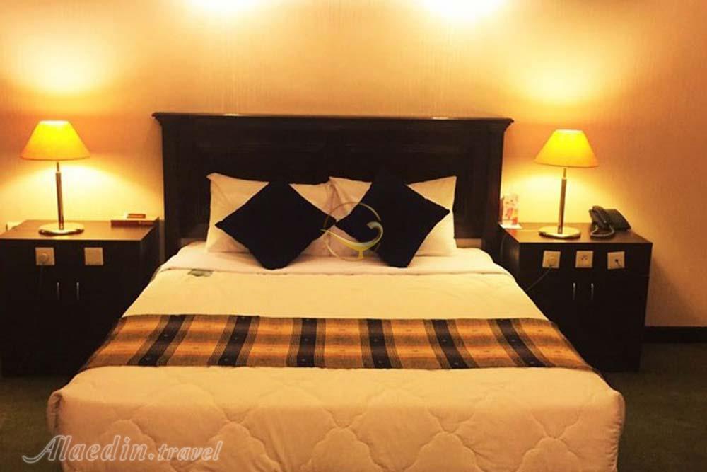 اتاق دوتخته دبل هتل 5 ستاره پارس شیراز | علاءالدین تراول