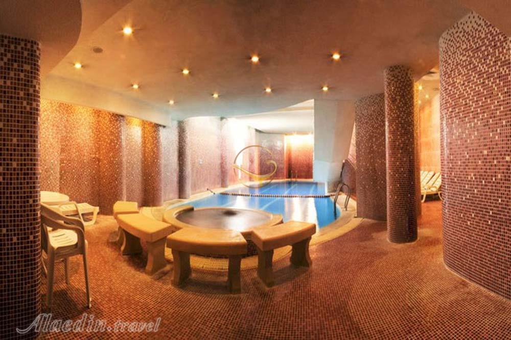 استخر هتل 5 ستاره پارس شیراز | علاءالدین تراول