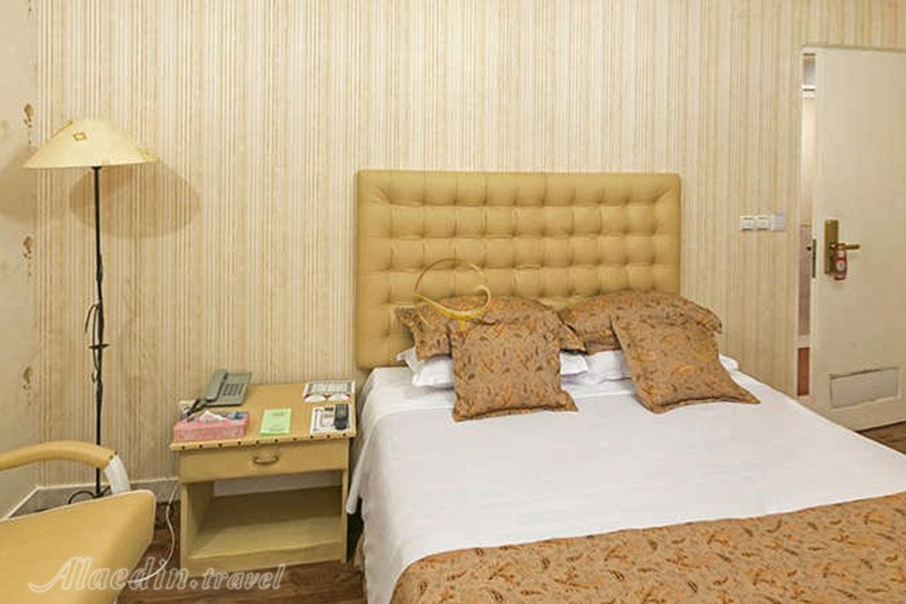 اتاق دو تخته دبل هتل 4 ستاره پارسه شیراز | علاءالدین تراول