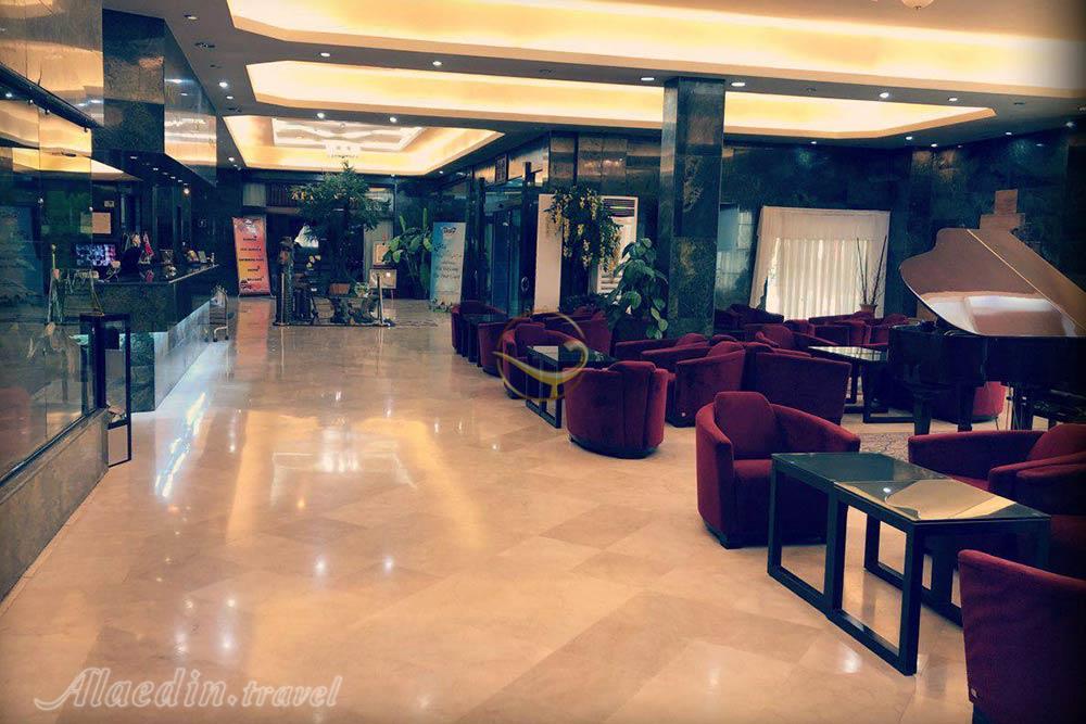 لابی هتل 5 ستاره پرسپولیس شیراز | علاءالدین تراول
